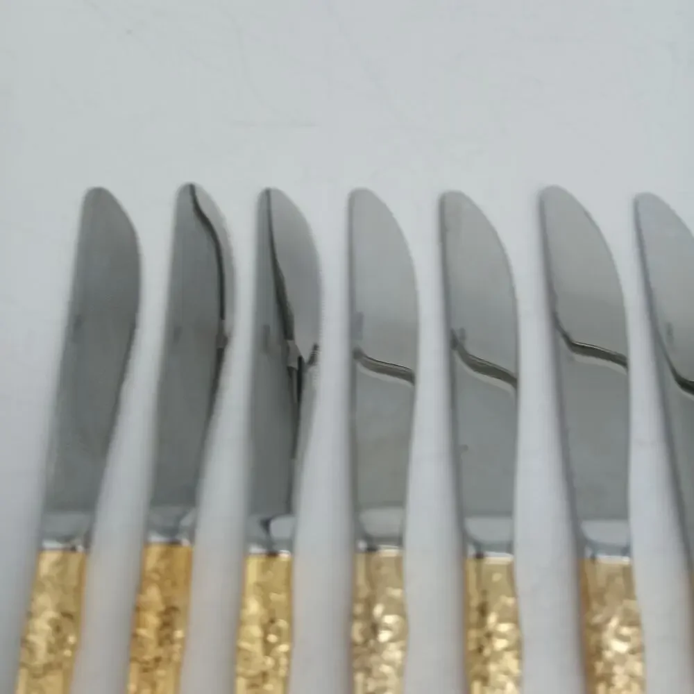 9X BK Cambridge Gold Royal Fashion Butter Dinner Knives Flatware